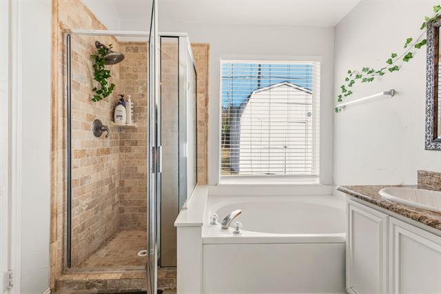 Photo - 403 Attaway Dr