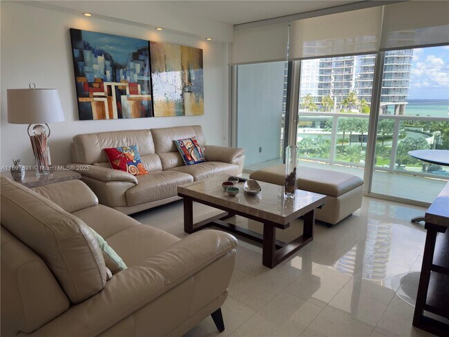 Photo - 100 Bayview Dr Unidad 807