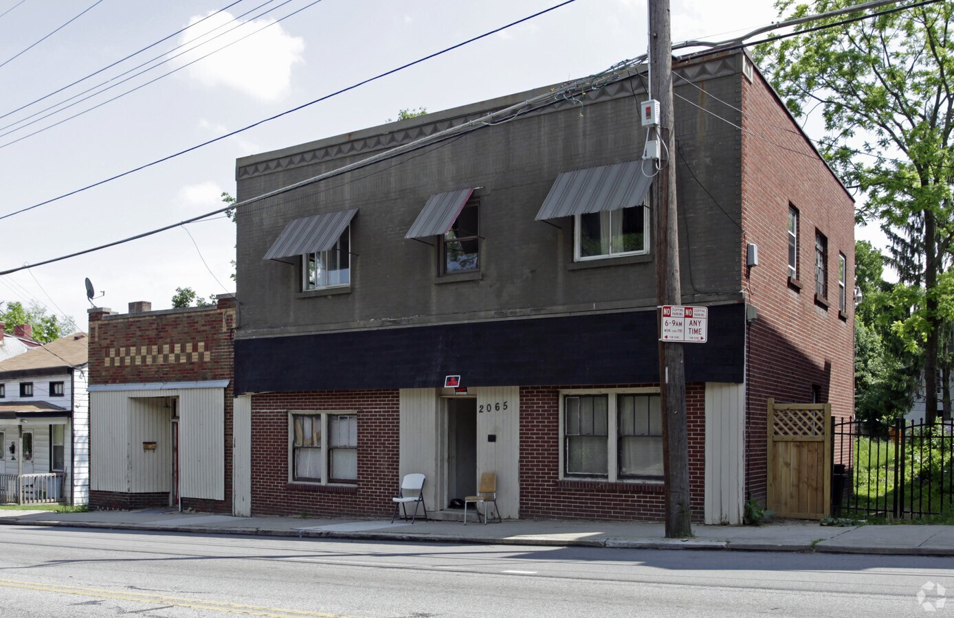 Photo - 2063-2065 Harrison Ave Apartments
