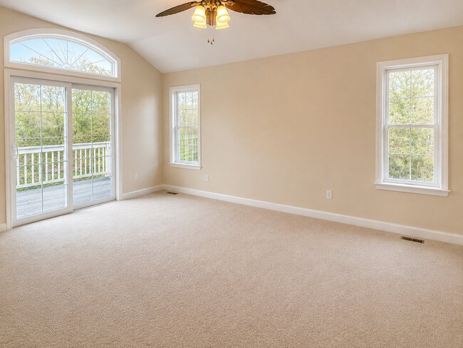 Photo - 109 W Tateway Rd