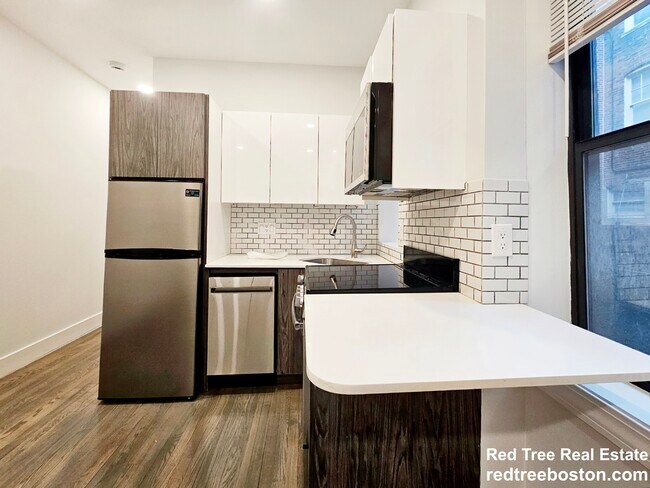 Photo - 24 Phillips St Unit 2