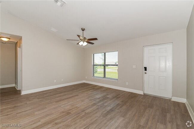 Building Photo - 1217 SW 9th Ave Rental