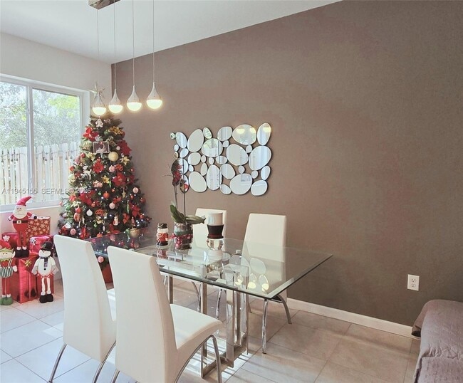 Photo - 1002 NW 208th Terrace