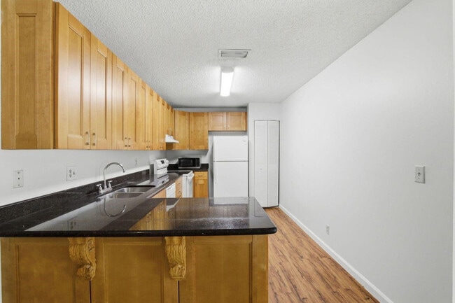 Photo - 3300 Jaywood Terrace Unit 2160