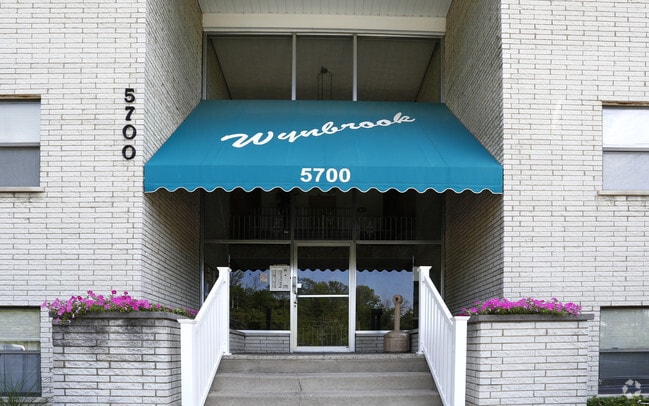 Wynbrook