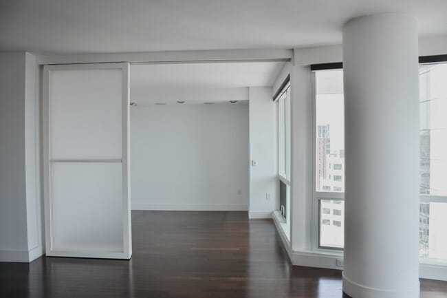 Photo - 77 Hudson St Unit 1804
