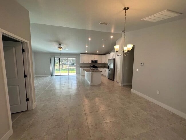 Photo - 2710 28th St SW