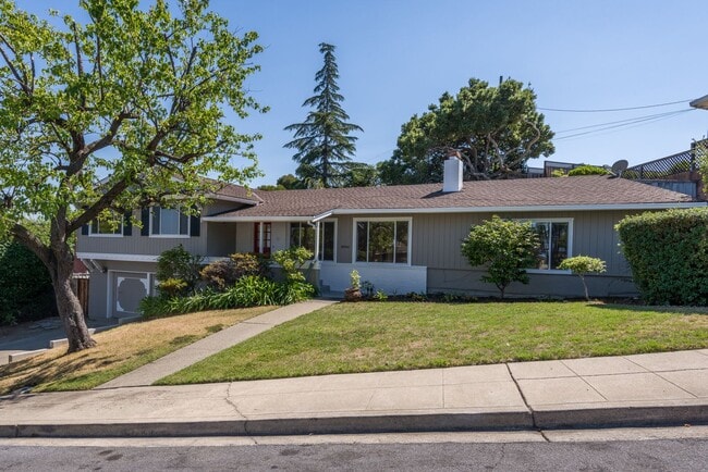 Building Photo - Desirable Farm Hill Estates Neighborhood Rental