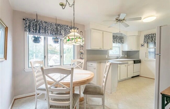 Photo - 26 Garden Dr