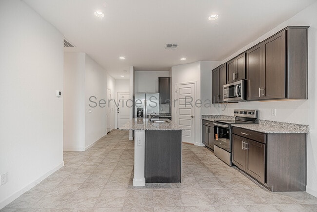 5549 E Cinder Ln