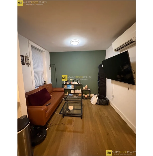 Photo - 5 N Margin St Unit 7-2