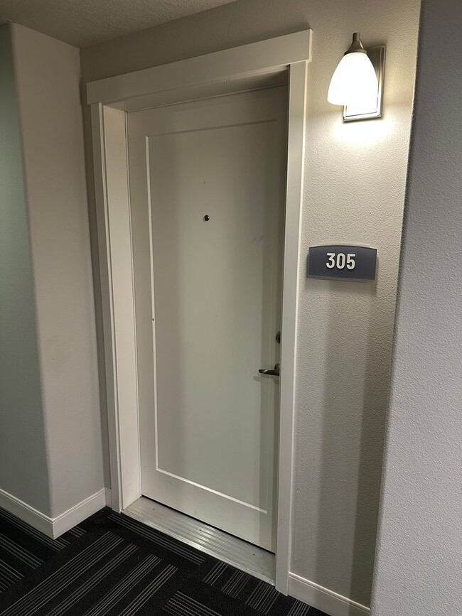 Photo - Charming and Sophisticated Unit 305