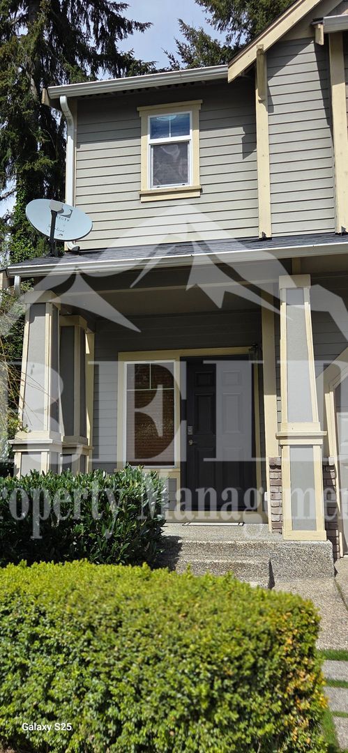 Photo - Central Valley Area - 2 Story Townhome 3Bed 2.5Bath