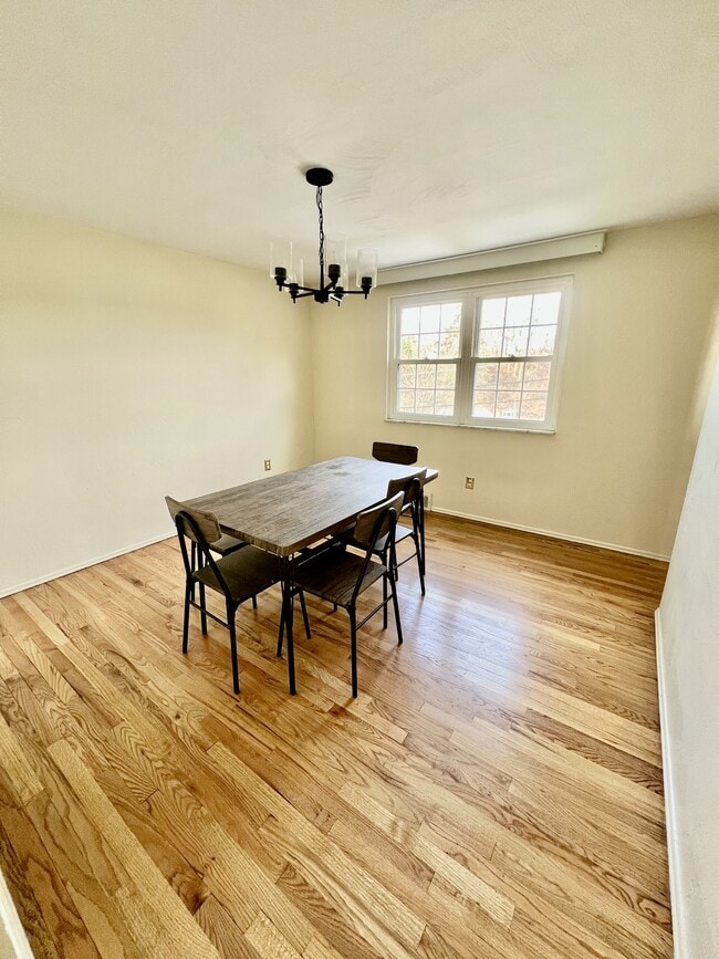 Photo - 3751 Grant St