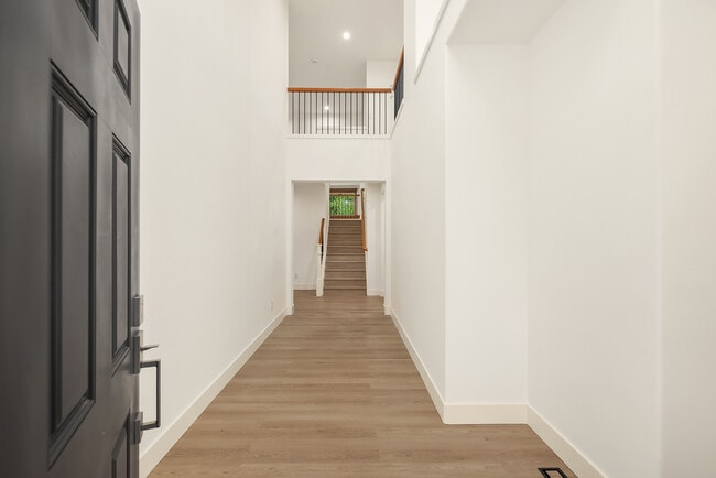 Photo - 2416 35th Ave NE