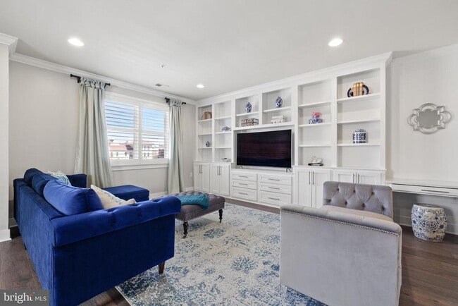 Photo - 621 Bluemont Ave
