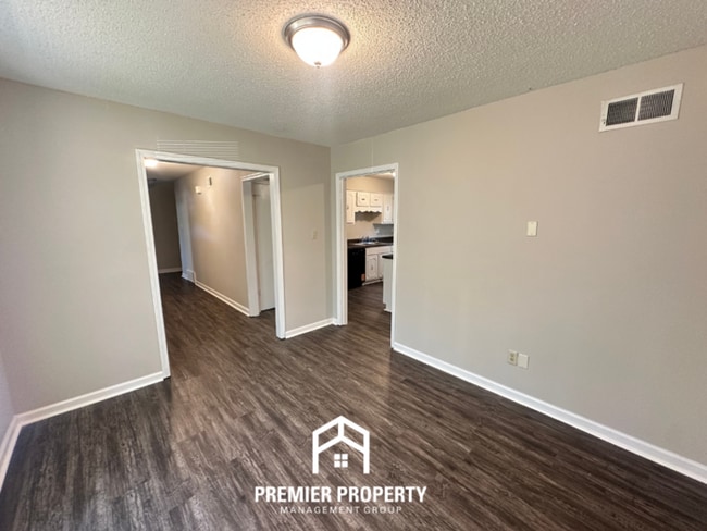 Photo - 4556 Trout Valley Dr