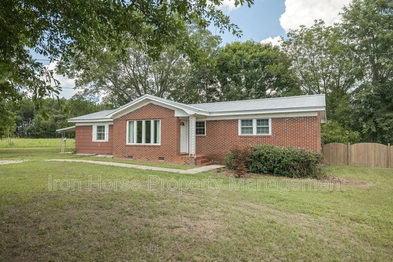 Photo - 4200 Hog Mountain Rd