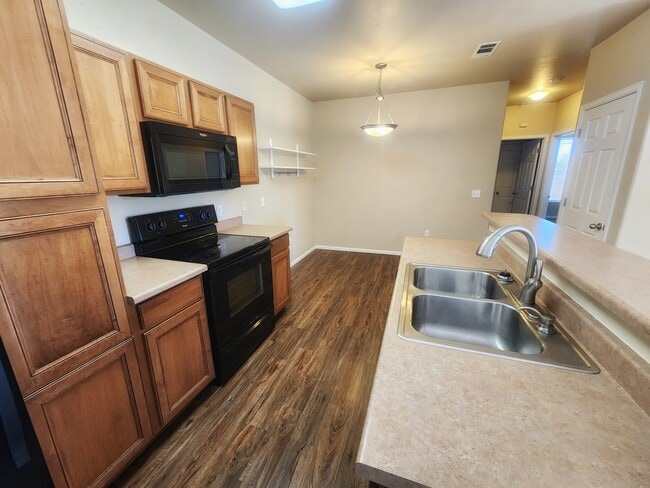 Building Photo - 8133 W 51st Pl