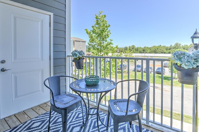 10 Newbridge Apartments