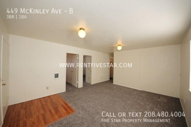 Photo - Spacious Ground Level Duplex In Central Lo... Unit B