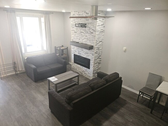 Photo - 6332 Summer St