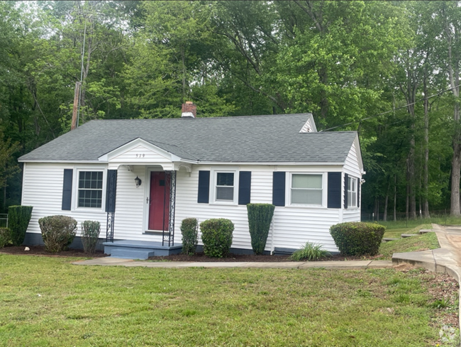 Building Photo - 519 Moore Rd Rental