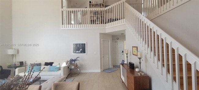 Photo - 1055 Yellow Birch Terrace