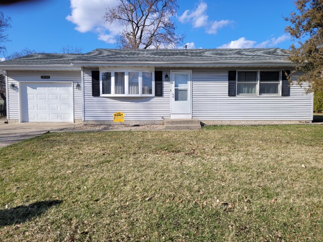 Photo - 7000 W 128th Ln House