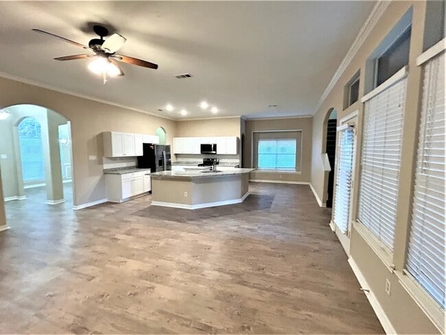 Photo - 1103 Miramar Ave