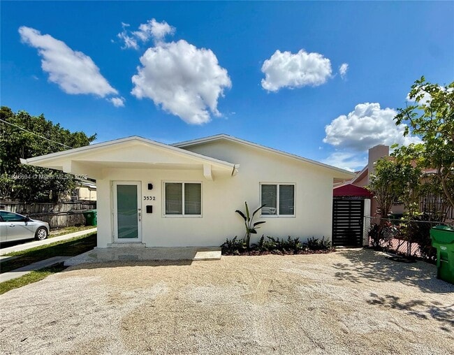 Building Photo - 3532 NW 6th St Rental