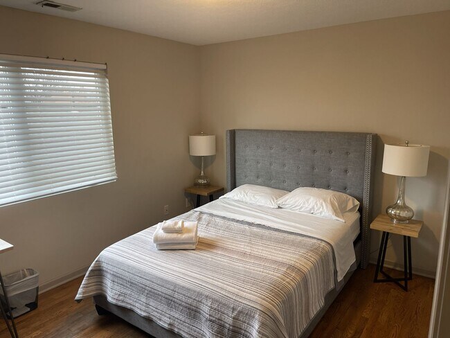 Photo - 94 Mcmillen Unit 96 Mcmillen