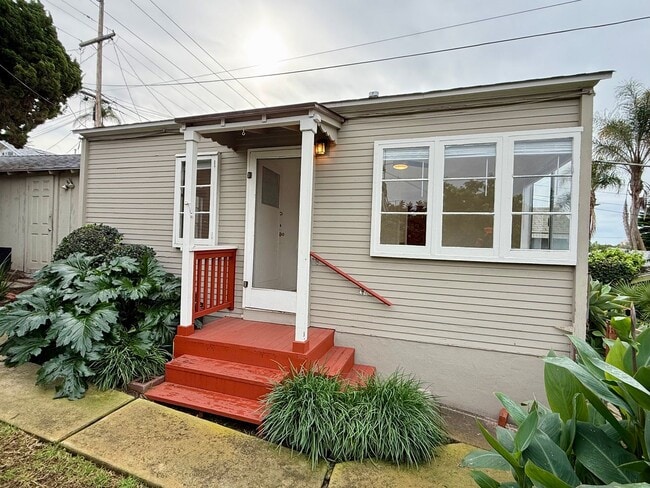 Building Photo - 4315-4315 Maryland St Unit #4313