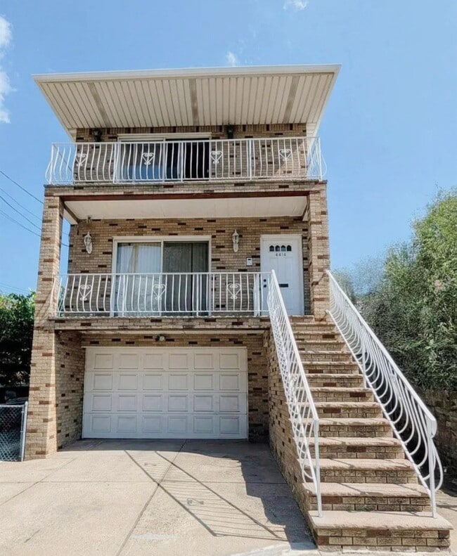 Building Photo - 4414 Liberty Ave