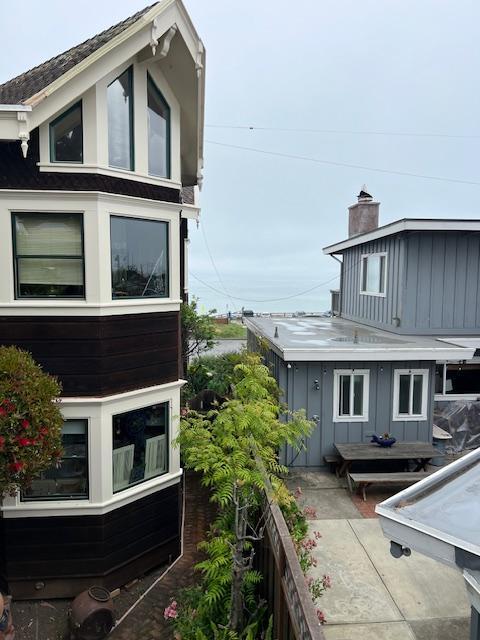 Photo - 1340 49th Ave