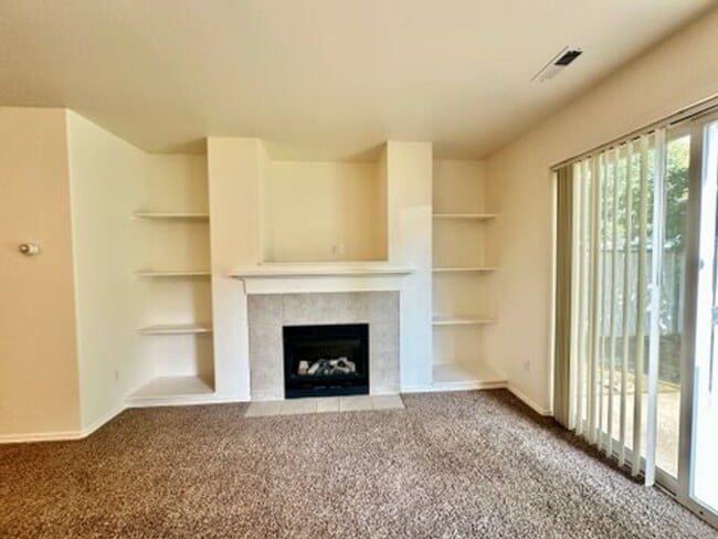 Photo - 382-388 E Leadora Ln Unit 388