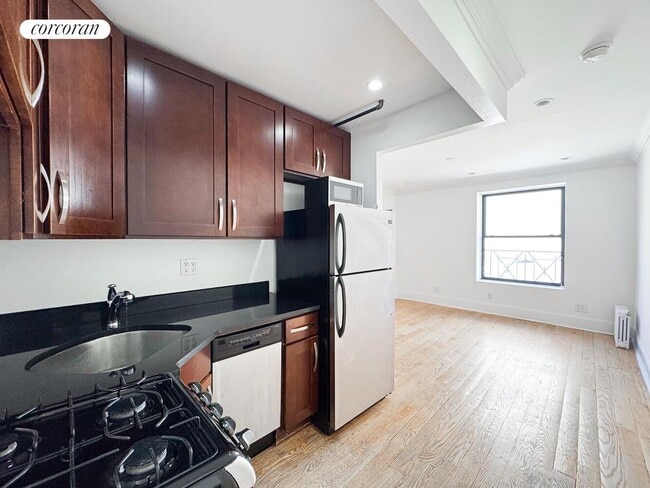 Building Photo - 567 W 125th St Rental
