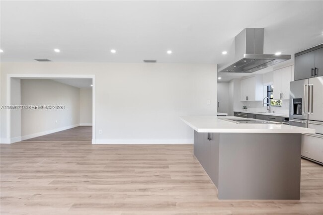 Photo - 8421 SW 27th Terrace