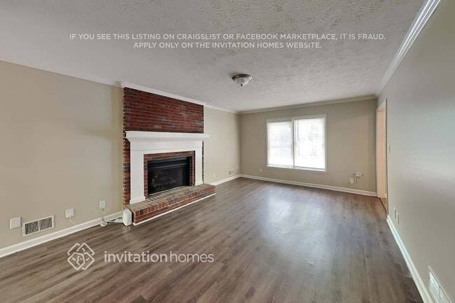Photo - 110 Woodsong Dr