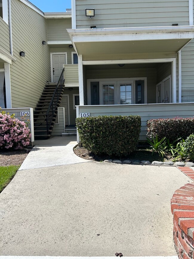 Photo - 777 S Citrus Ave Unit 105