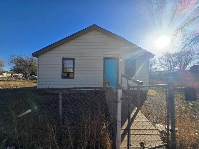 Photo - 711 S Roberts St