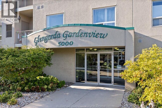 Photo - 5000 Wyandotte St E Unité 212