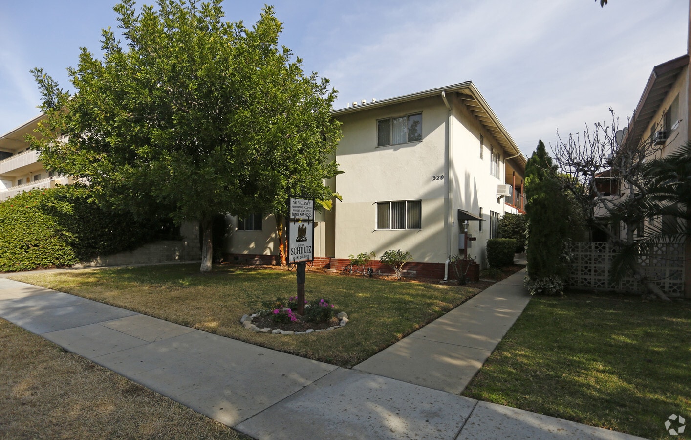 Photo - 320 N Howard St