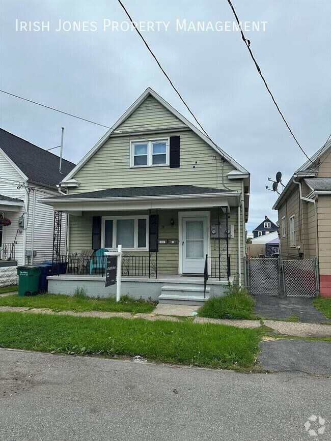 Building Photo - 78 Gorski St Unit Rear Rental