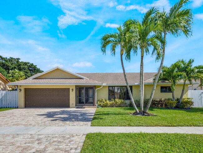 Photo - 19508 Hampton Dr