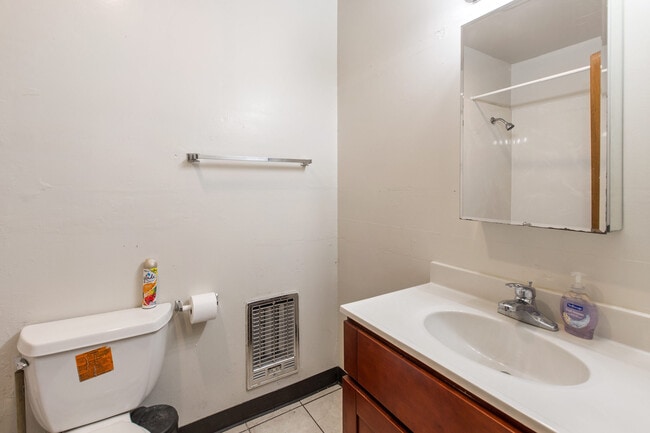 Photo - 2606 Benvenue Ave