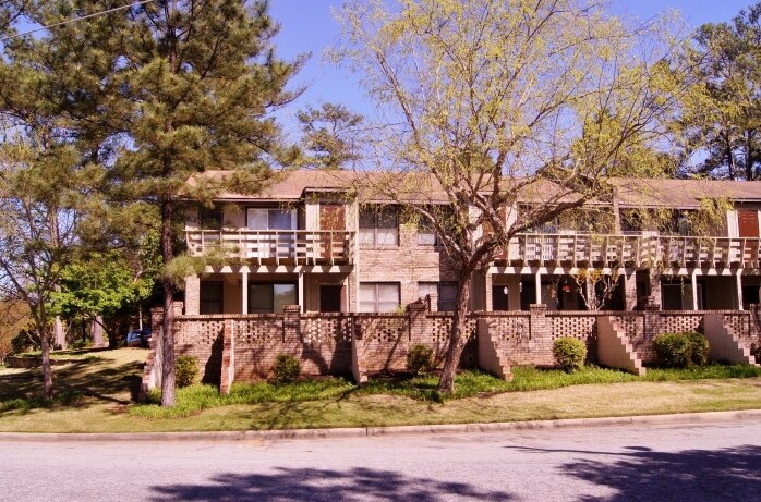Cooper Creek Village - Cooper Creek Village Apartments