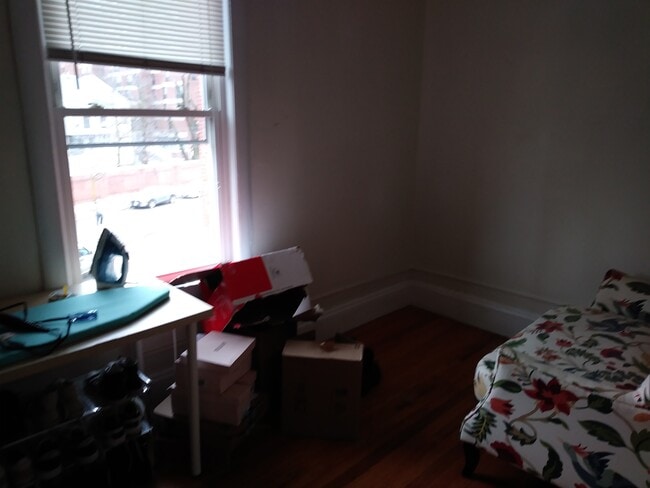 Building Photo - 852 Huntington Ave Unit 2