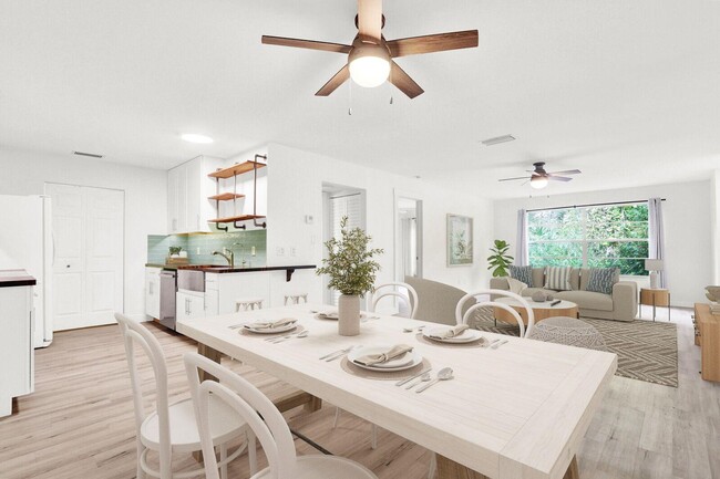 Building Photo - 8356 SE Croft Cir Unit O-3