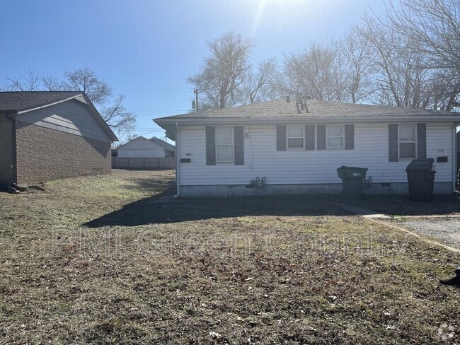 Building Photo - 1312 E Dewey Ave Rental